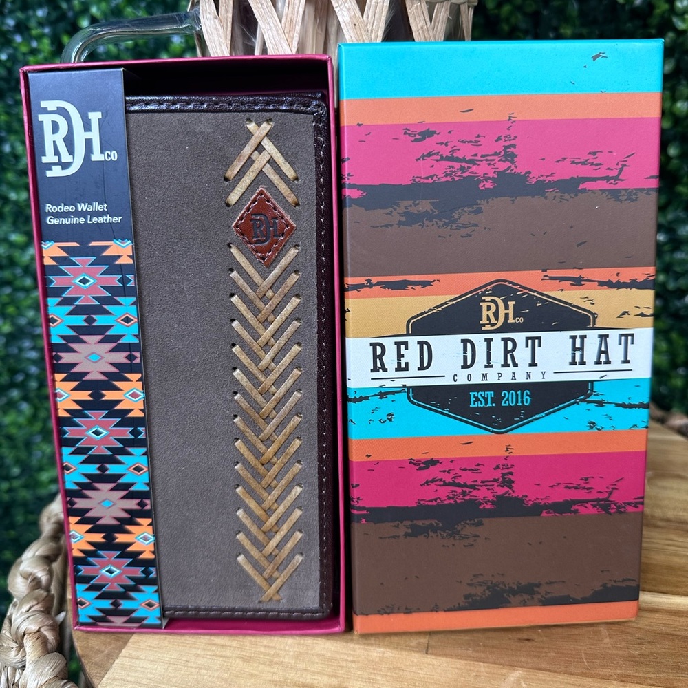 Red Dirt Hat Co. Brown leather Rodeoโ Wallet nwt